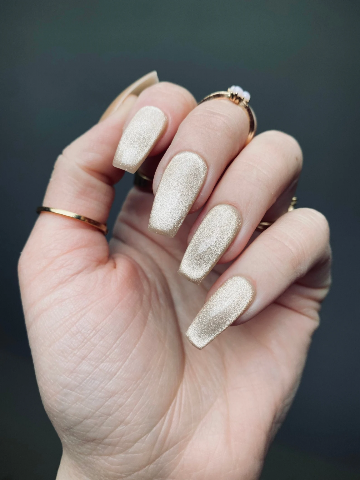 27 Trendy Cat Eye Nails Design + DIY Tips